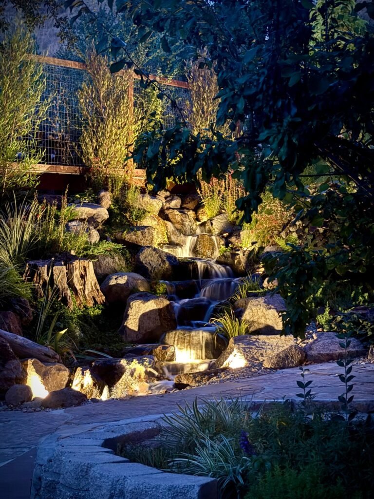 Pondless waterfall with lighting